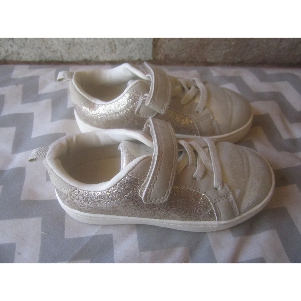 Carter's Shoes Girls 9M Sparkling Hook and Loop Lace Up Perrie Sneakers